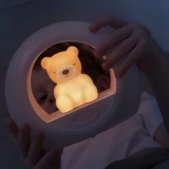 ZAZU Nachtlicht Und Leuchte BILLY Der Bär In Camel -Kinderwelt Angebote Store nachtlicht und leuchte billy der baer in gruen 15