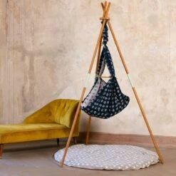 Premium Shooting Set Anker Dunkelblau, Bio-Schurwolle + Tripod Matt Salbeigrün, Eiche Geölt -Kinderwelt Angebote Store premium shooting set anker grau bio schurwolle eiche geoelt tuerklammer matt weiss 1 24