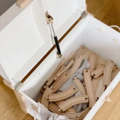 Spielzeugtruhe Aus Holz In Weiß Und Natur -Kinderwelt Angebote Store spielzeugtruhe aus holz in weiss und natur 9